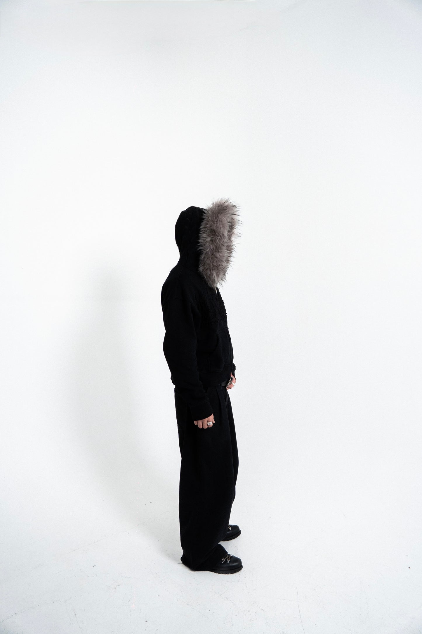 MAREVIR'S FUR ZIP HOODIE